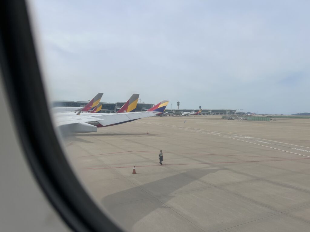 アシアナ航空機内からの景色