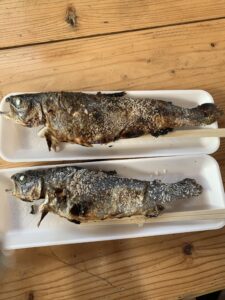 南郷水産センター　釣った魚を焼いた