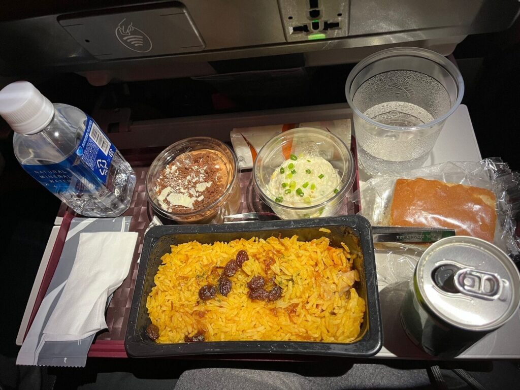 カタール航空機内食 チキンライス